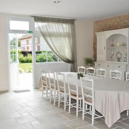 La Grange Champenoise 3*