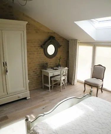 La Grange Champenoise Bed & Breakfast